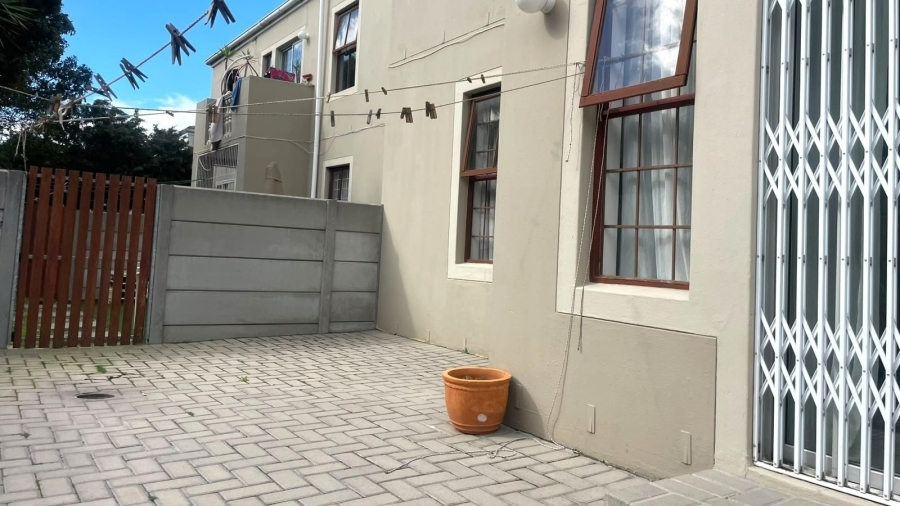 2 Bedroom Property for Sale in Parklands Western Cape